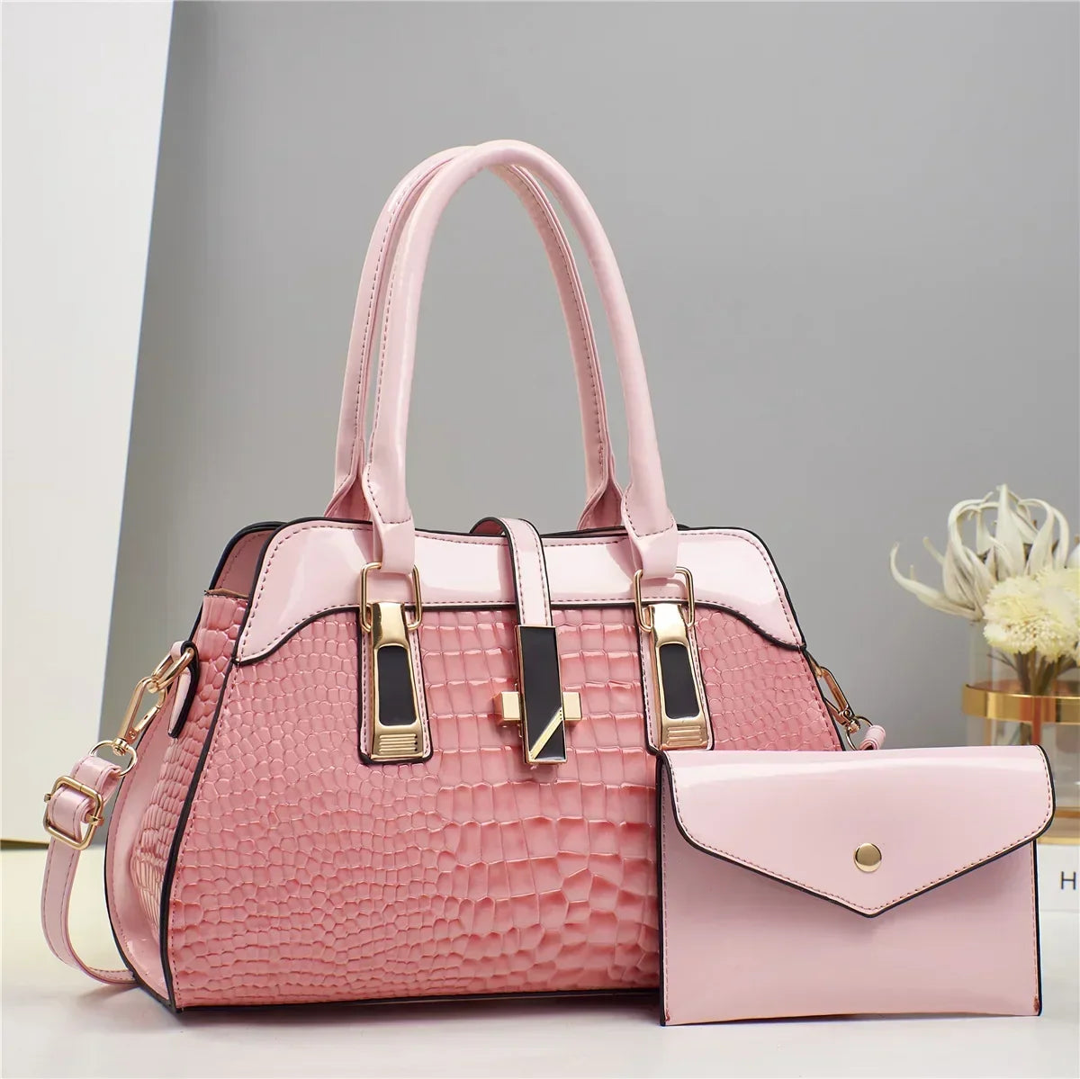 Bag and Wallet Kit in Leather - Vian