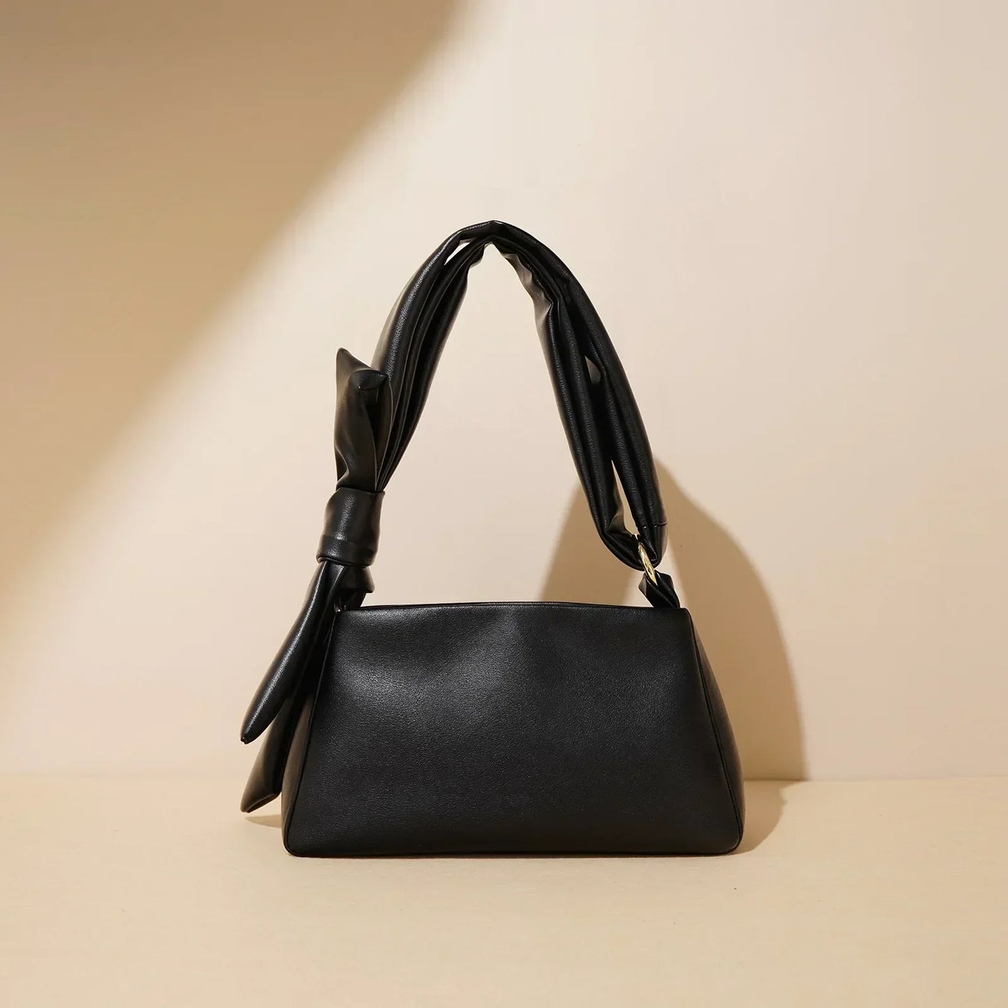 Leather Crossbody Bow Bag Hilda