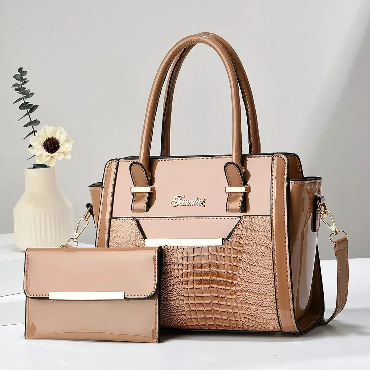 Bag and Wallet Kit in Leather - Cror